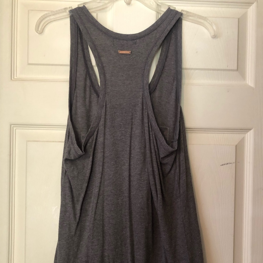 Tank top - Picture 2 of 4